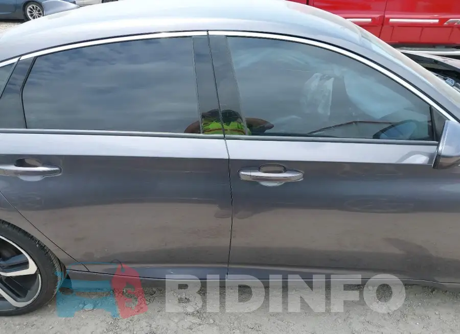 1HGCV1F33JA179413 Photo# 14