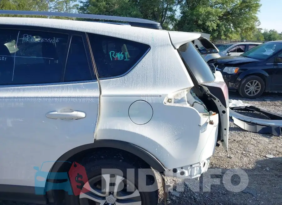 JTMZFREV3JJ201949 Photo# 18
