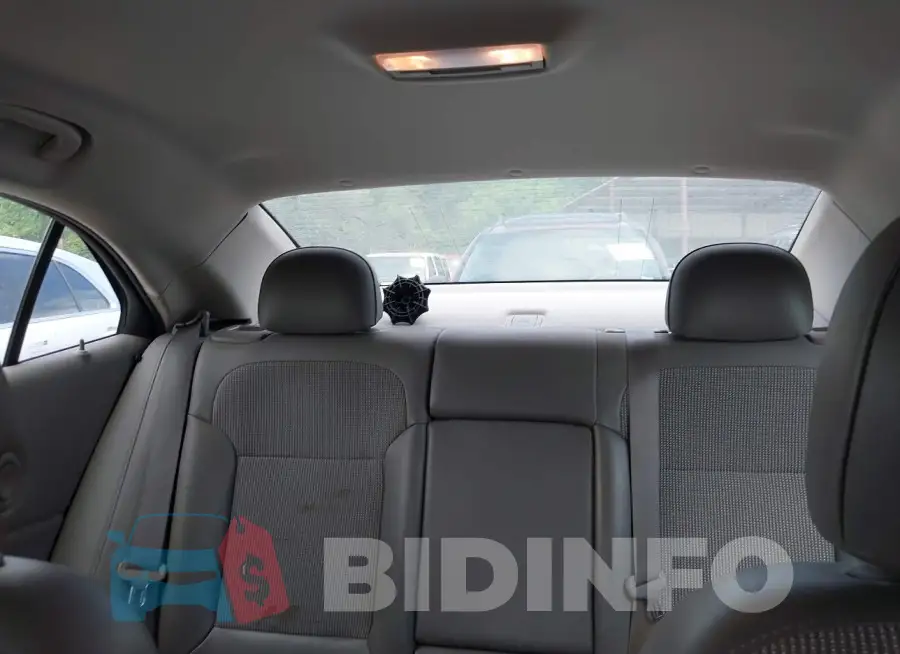 1G11D5SL6FF248331 Photo# 15