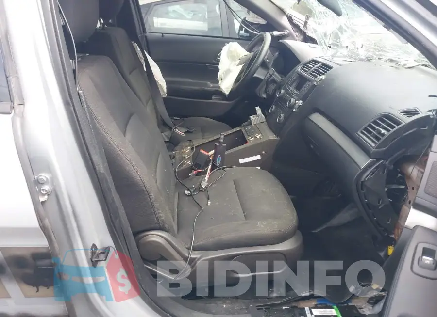 1FM5K8ARXJGB59236 Photo# 5