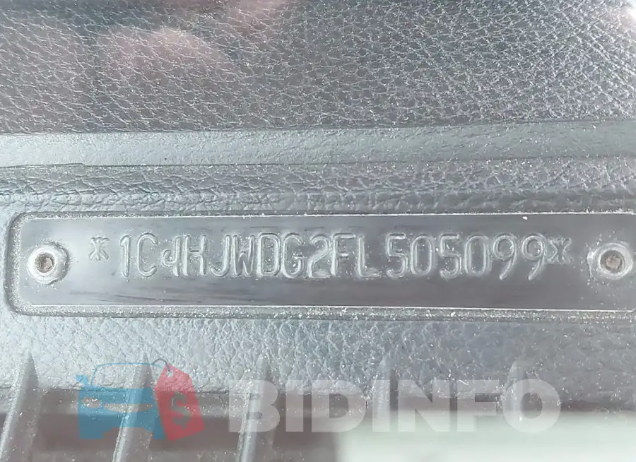 1C4HJWDG2FL505099 Photo# 17