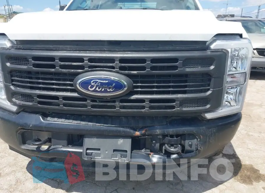 1FT8X2AA4PED51153 Photo# 11