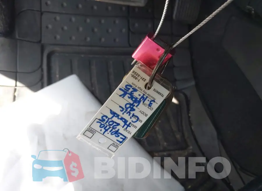 19XFB2F84FE033113 Photo# 11