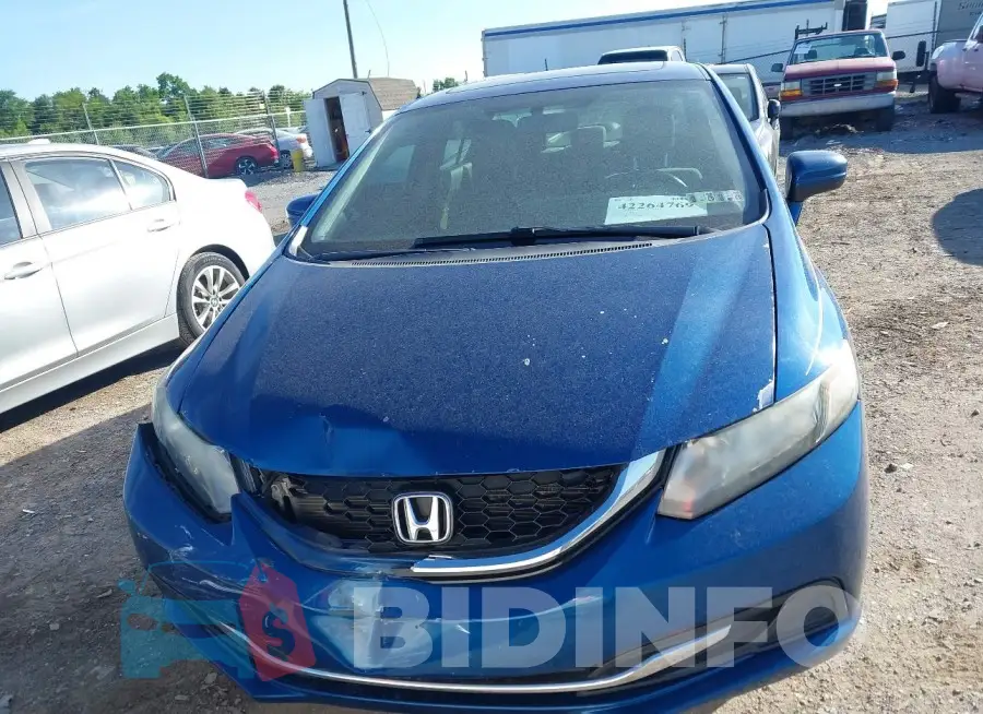 19XFB2F83FE213604 Photo# 12