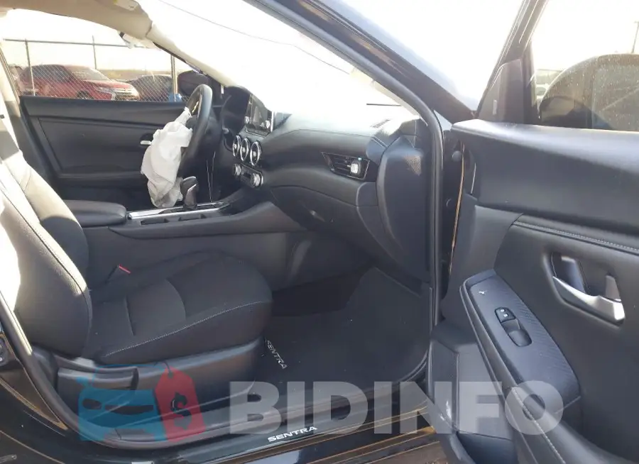 3N1AB8CV5RY231843 Photo# 5