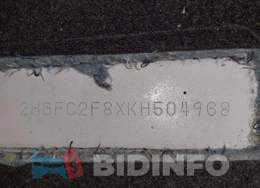 2HGFC2F8XKH504968 Photo# 17