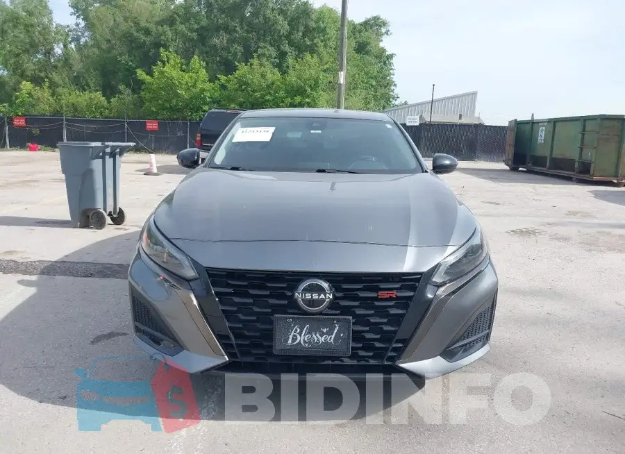 1N4BL4CV3PN320401 Photo# 6
