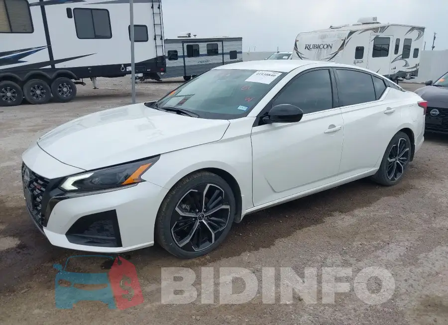 1N4BL4CVXRN315599 Photo# 2