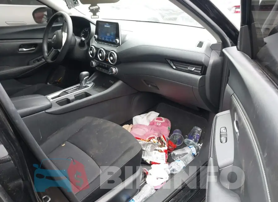 3N1AB8CV9PY282467 Photo# 5
