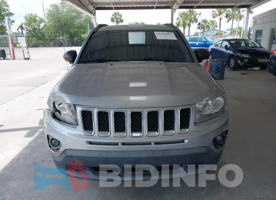 1C4NJCBA2FD156097 Photo# 12