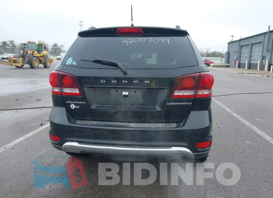 3C4PDCGB4HT500916 Photo# 17