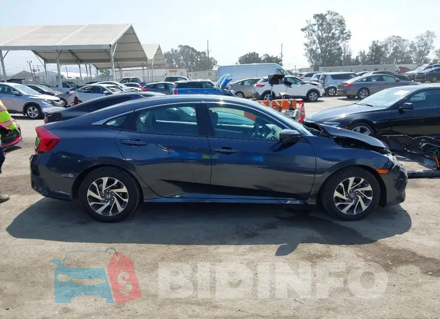 19XFC2F74HE217376 Photo# 13