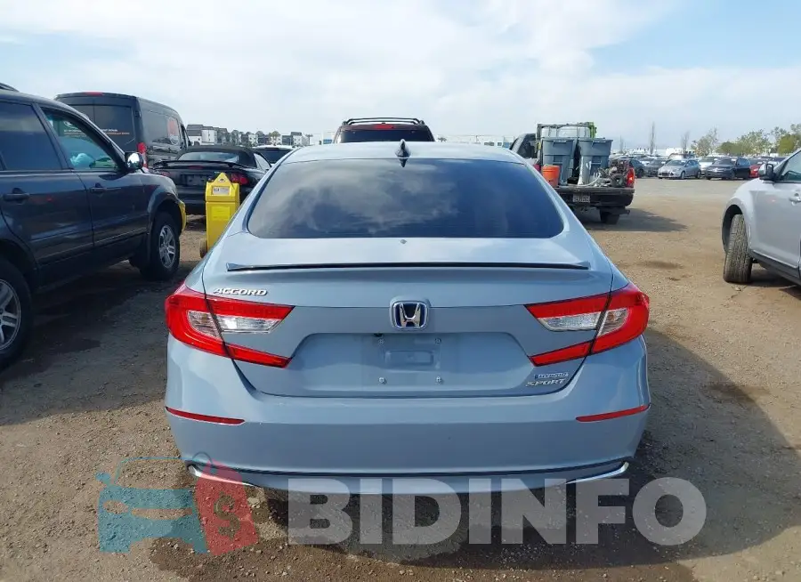 1HGCV3F28NA037521 Photo# 16