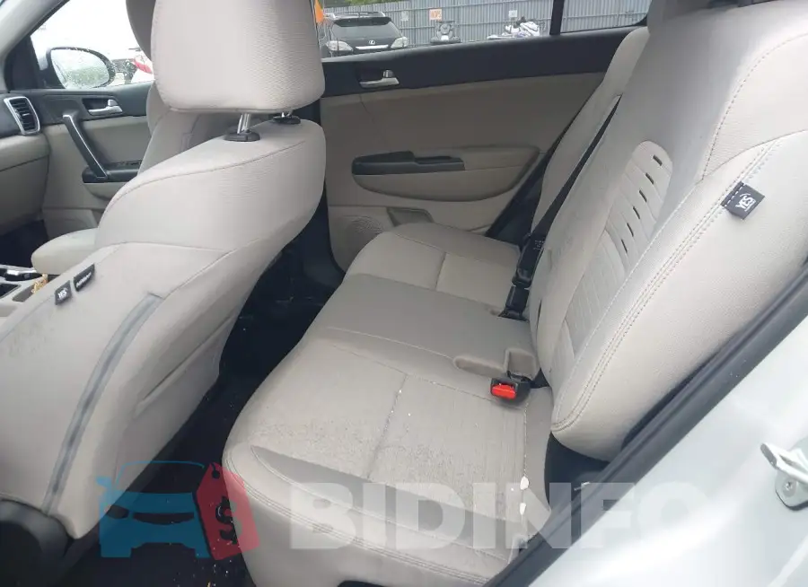 KNDPMCAC8M7915382 Photo# 8