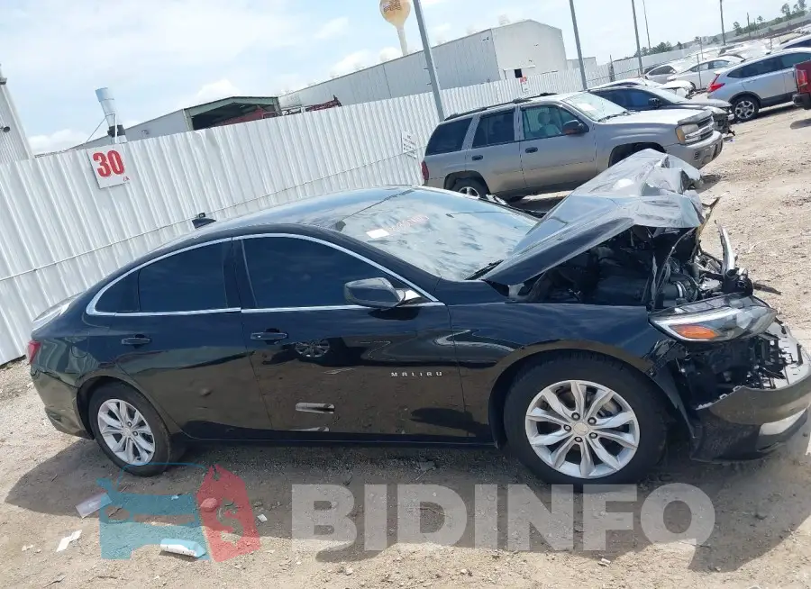1G1ZD5ST8LF091139 Photo# 13