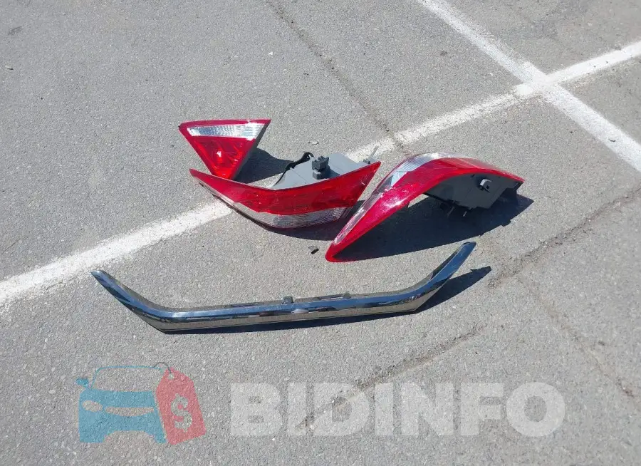4T1BF1FK3FU043685 Photo# 12