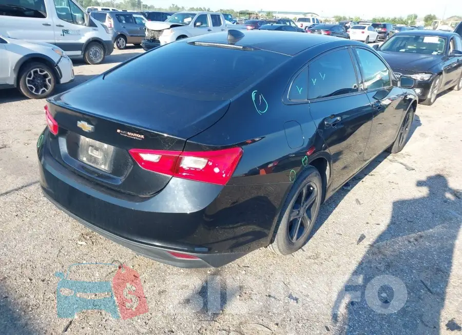 1G1ZB5ST2KF176109 Photo# 4
