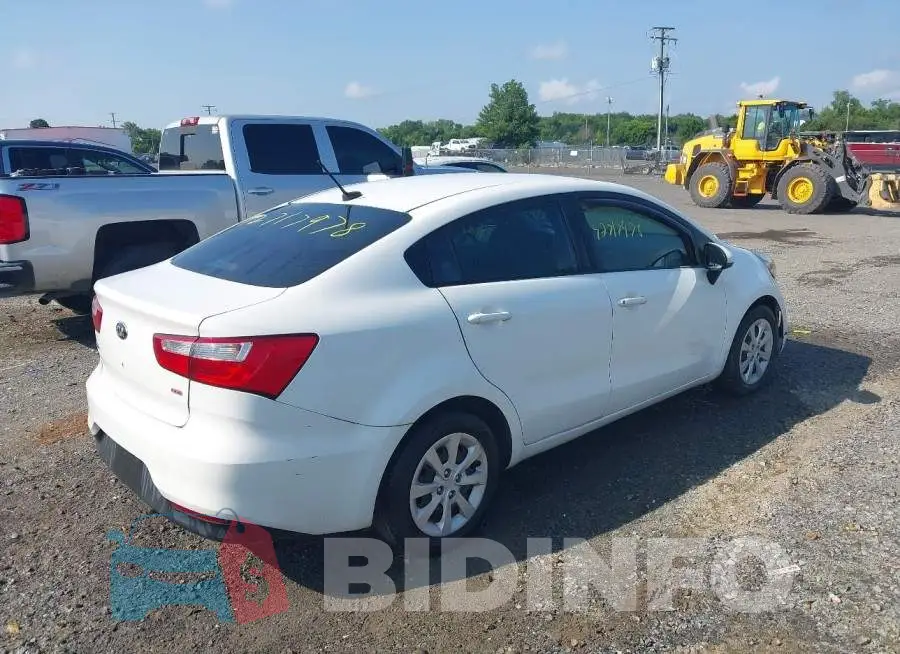 KNADM4A37G6576582 Photo# 4