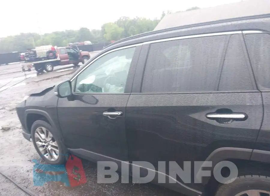2T3D1RFV3KC009815 Photo# 14