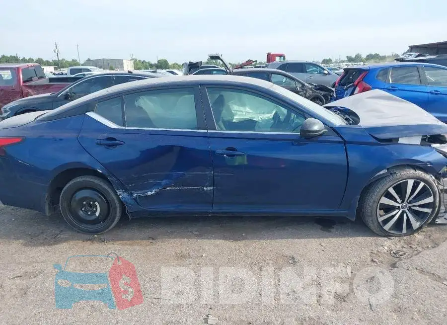 1N4BL4CV1KC183236 Photo# 14