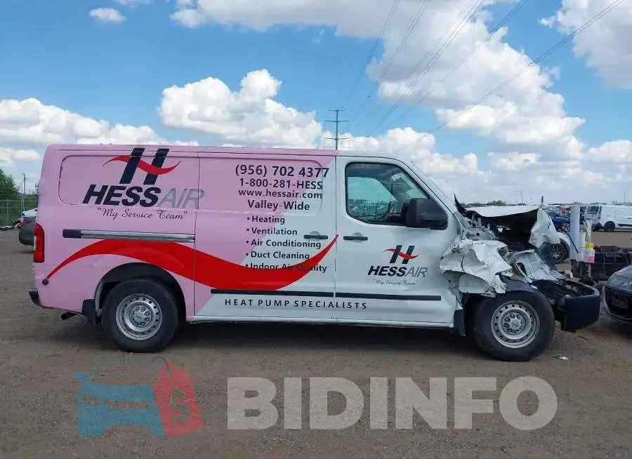 1N6BF0KM4LN802448 Photo# 14