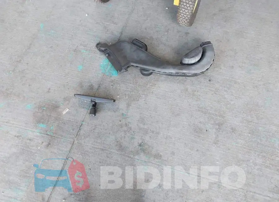 JN8AS5MT8FW670910 Photo# 12
