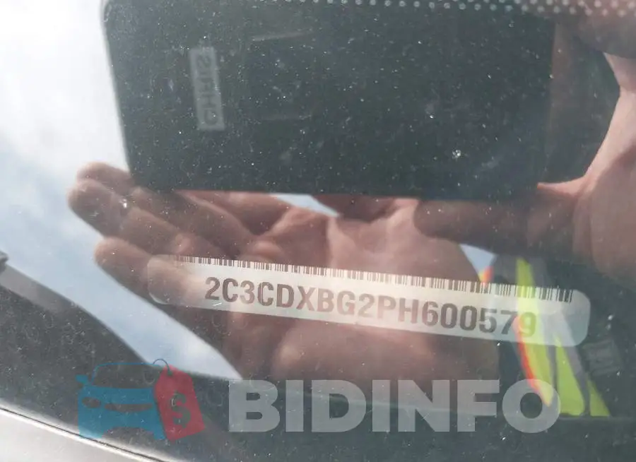 2C3CDXBG2PH600579 Photo# 9