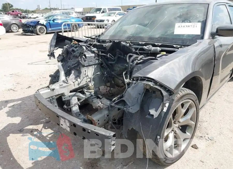 2C3CDXBG7FH812957 Photo# 6