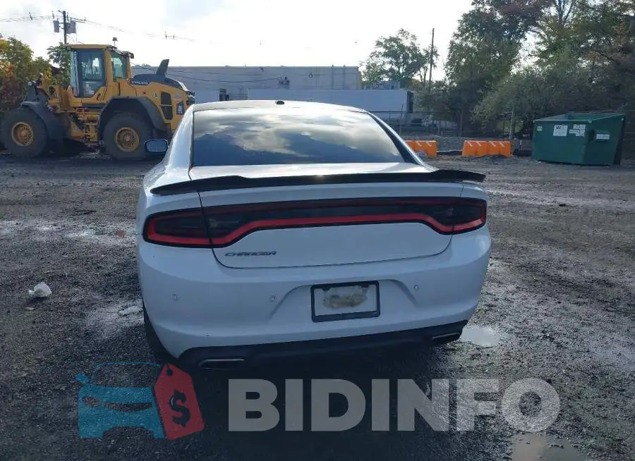 2C3CDXFG9FH848644 Photo# 16
