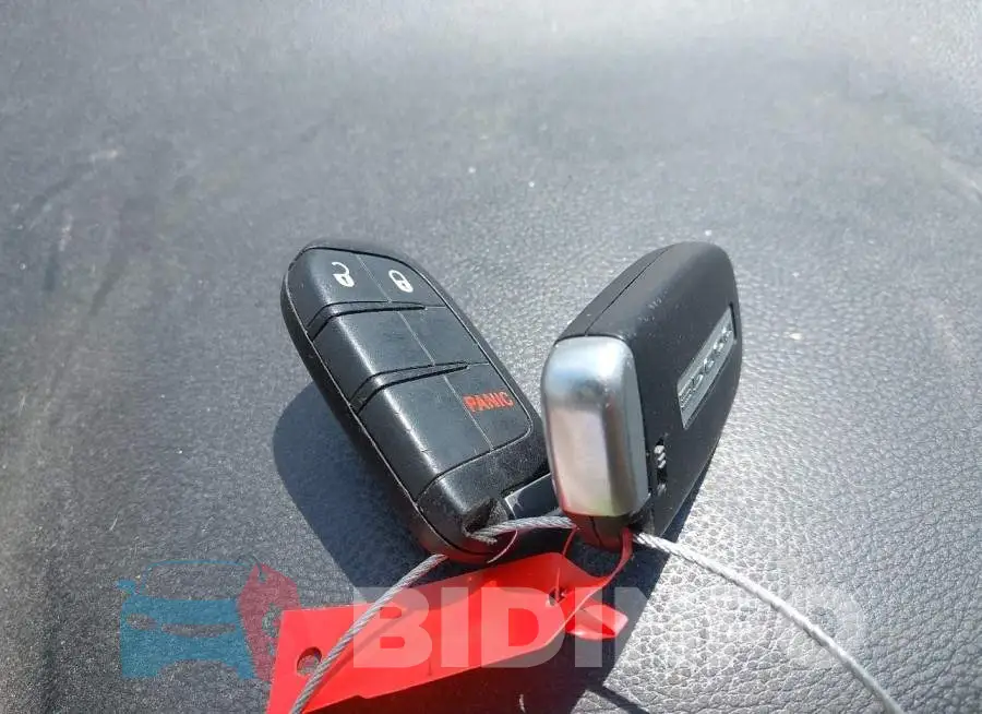 3C4PDCBG9FT742083 Photo# 11