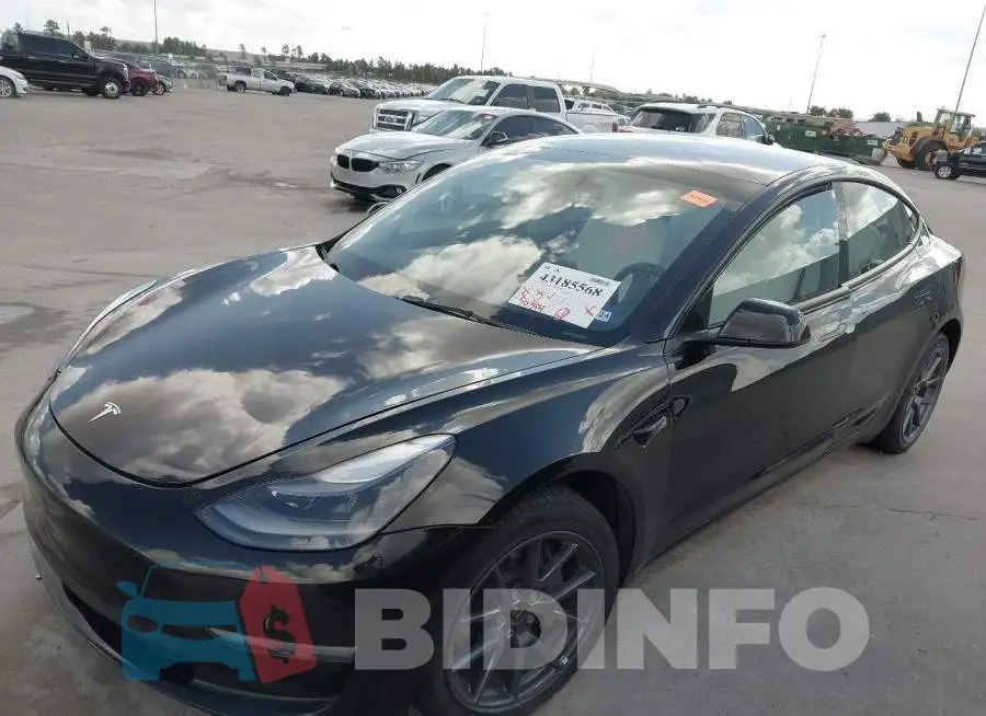 5YJ3E1EB3NF269827 Photo# 2