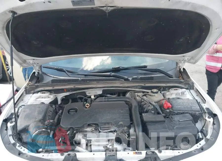 1G1ZD5ST0KF211689 Photo# 10