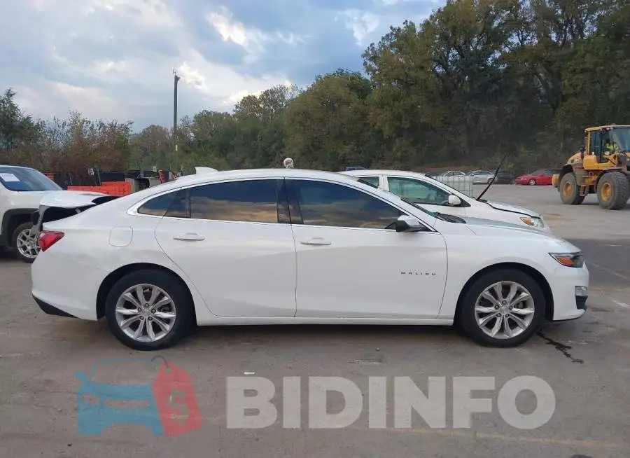 1G1ZD5ST0KF211689 Photo# 13