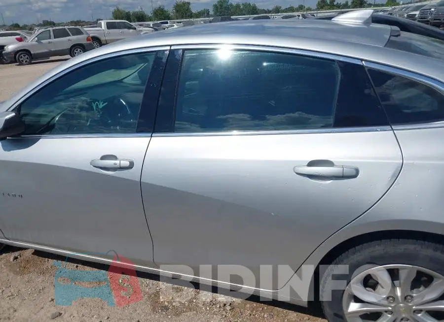 1G1ZD5ST4LF007835 Photo# 15