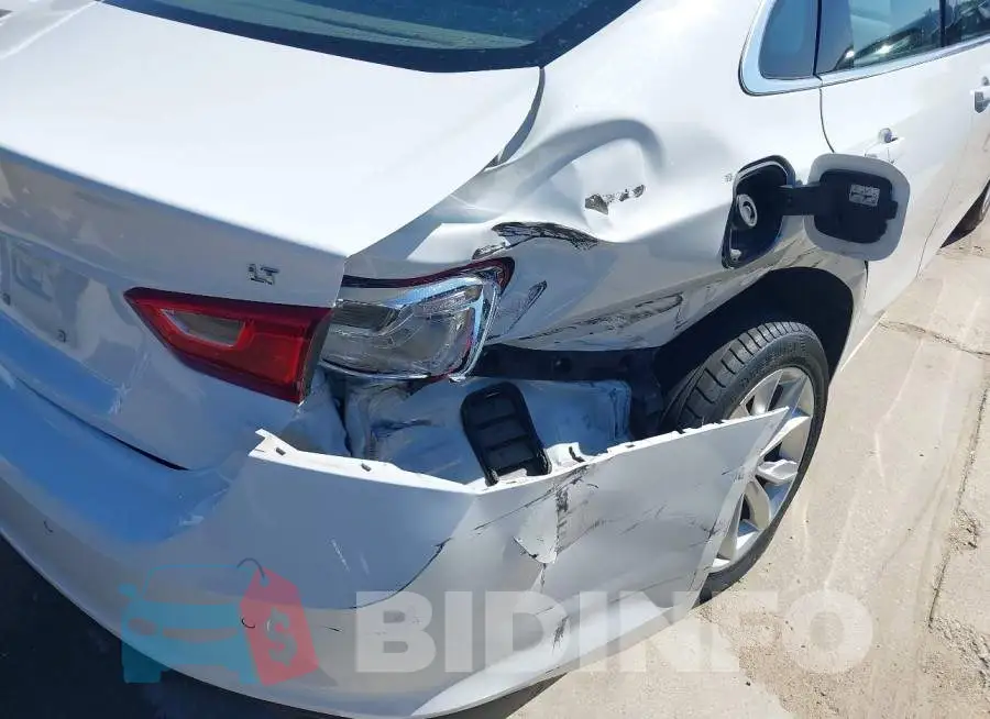 1G1ZD5ST5RF130245 Photo# 6