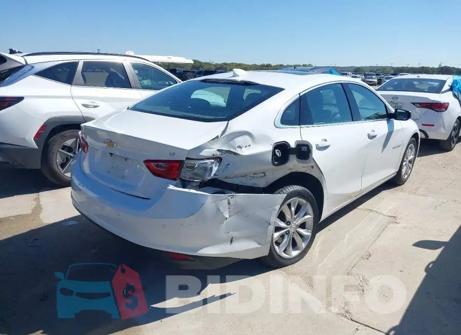 1G1ZD5ST5RF130245 Photo# 4