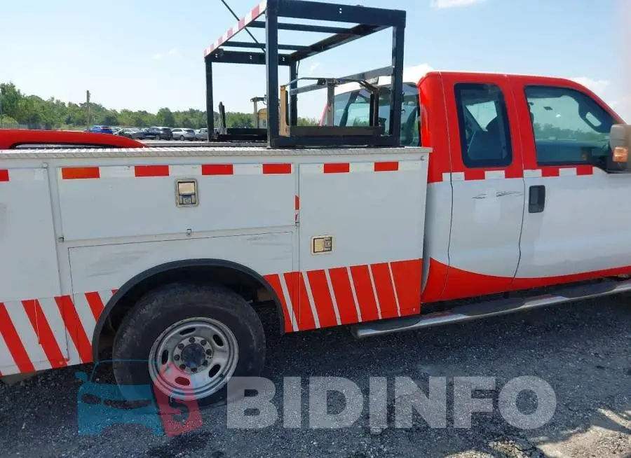 1FD7X2B63GEC87432 Photo# 17