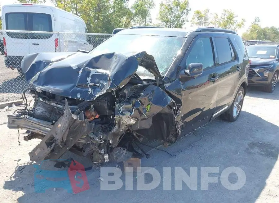 1FM5K8D85GGA63719 Photo# 2