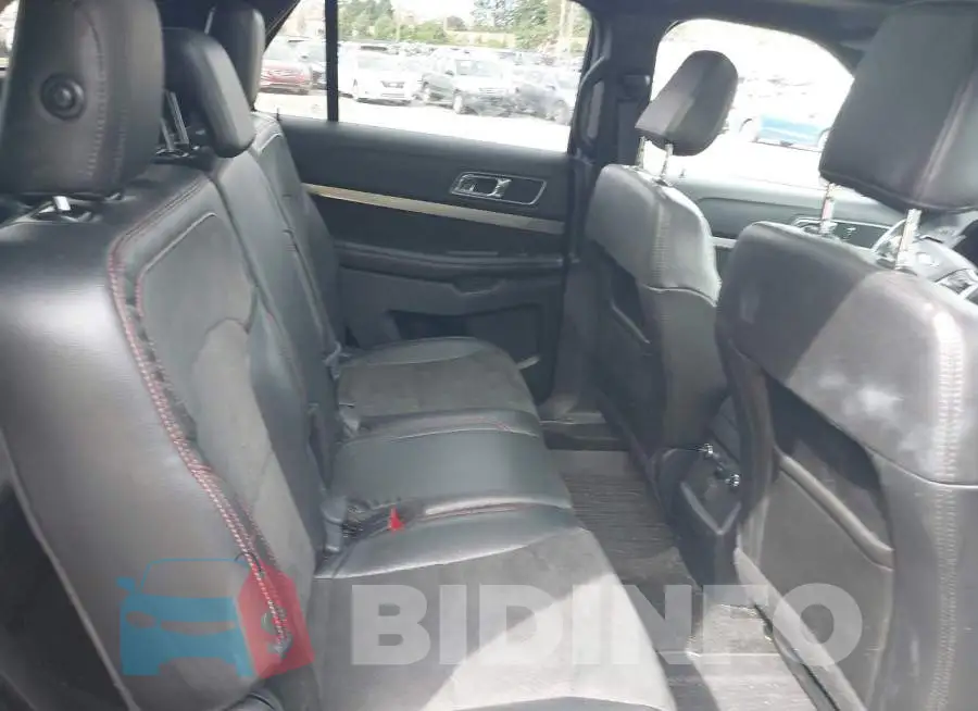 1FM5K8D86JGB28620 Photo# 8