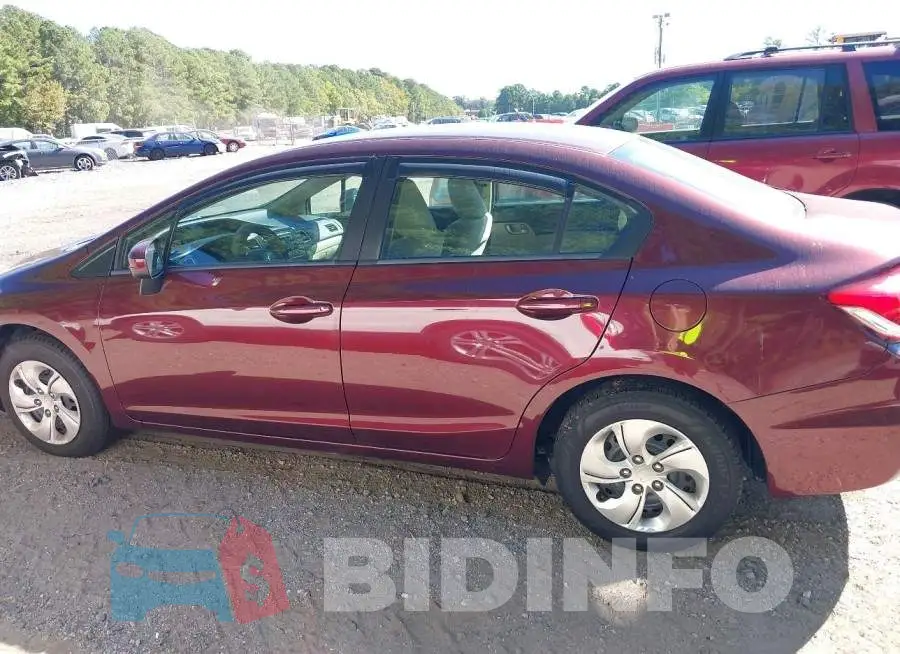19XFB2F58FE050065 Photo# 14