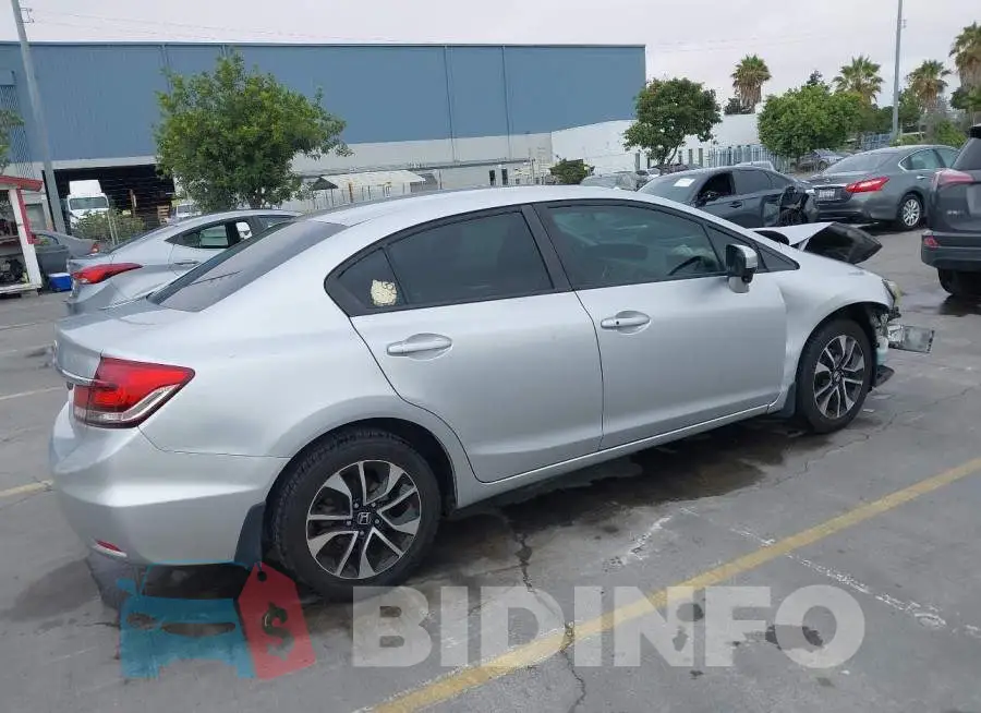19XFB2F84FE105668 Photo# 4