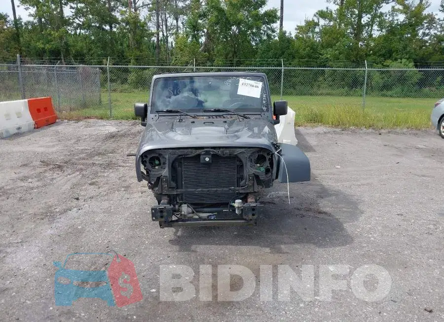1C4BJWFG5GL179349 Photo# 12