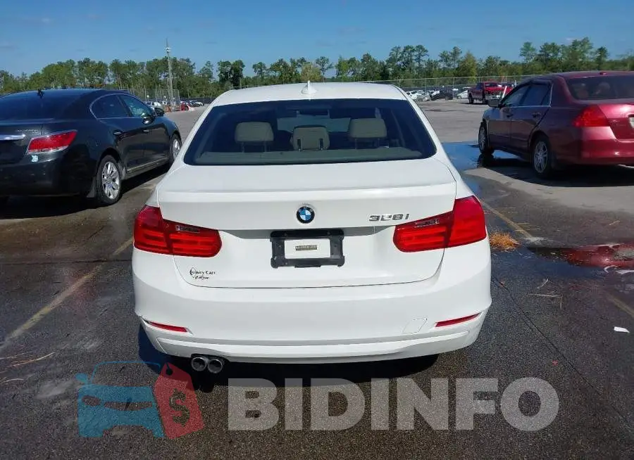 WBA3A5G55FNS83643 Photo# 16