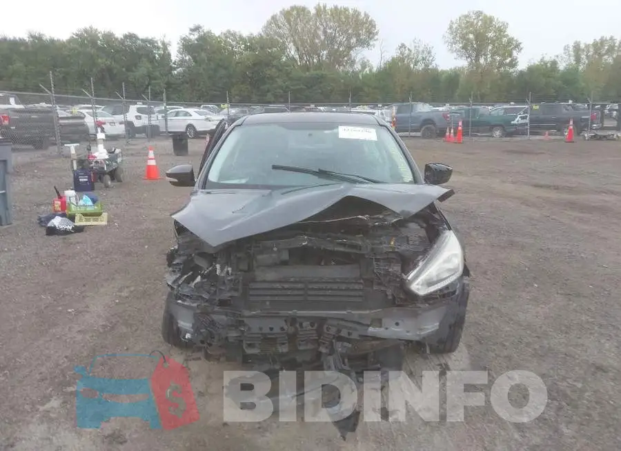 1FADP3F20FL228617 Photo# 13