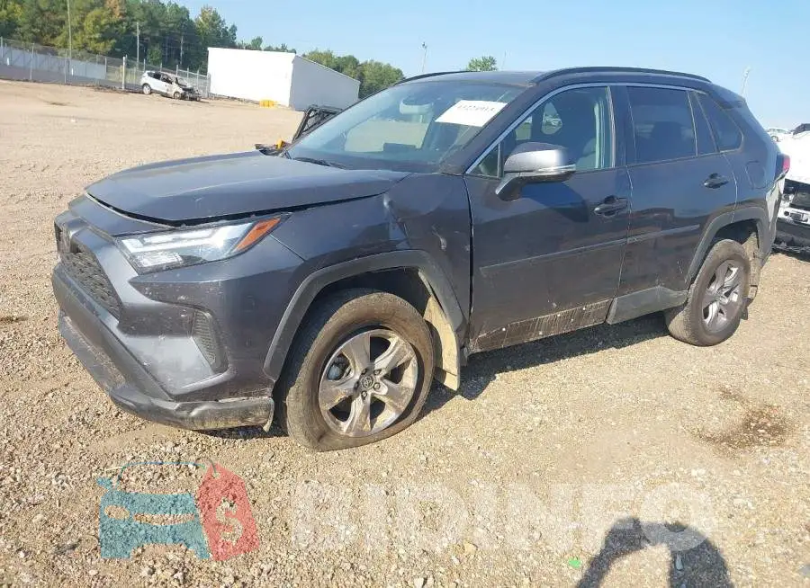2T3W1RFV8RW351939 Photo# 2