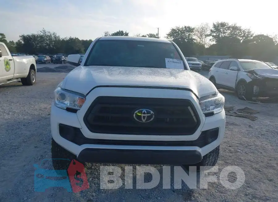 3TYAX5GN5PT081099 Photo# 12