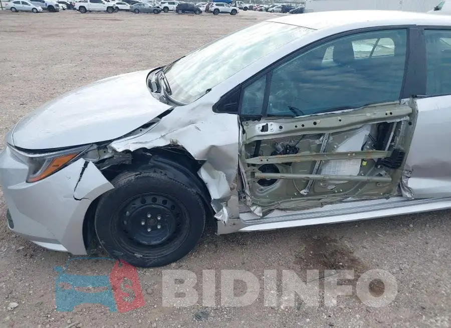 5YFB4MDE2RP154190 Photo# 6