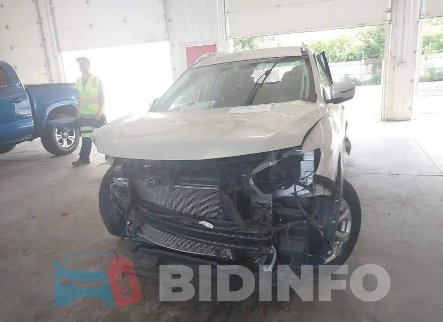 KNMAT2MV1GP736153 Photo# 6