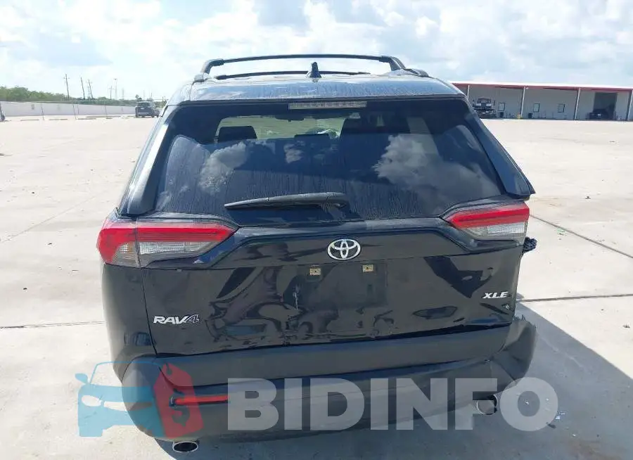 JTMW1RFV5KD511696 Photo# 15