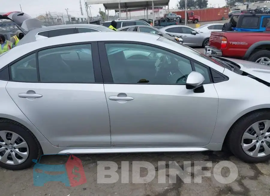 5YFB4MDE4SP321638 Photo# 13